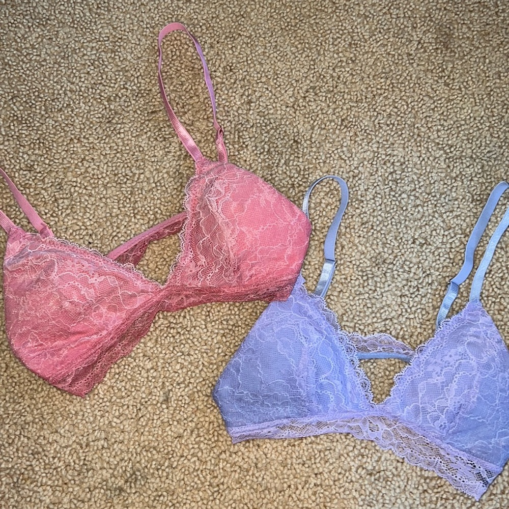 BUNDLE OF BRALETTES